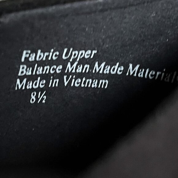 Abella Black Suede Pumps (New with Box) – Size 8.5 - Picture 7 of 7